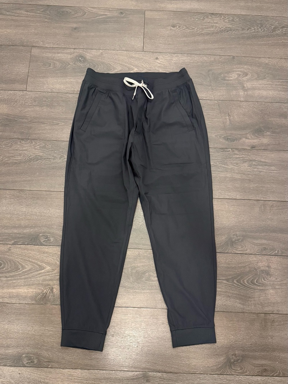 Vuori Kore Jogger Size XL